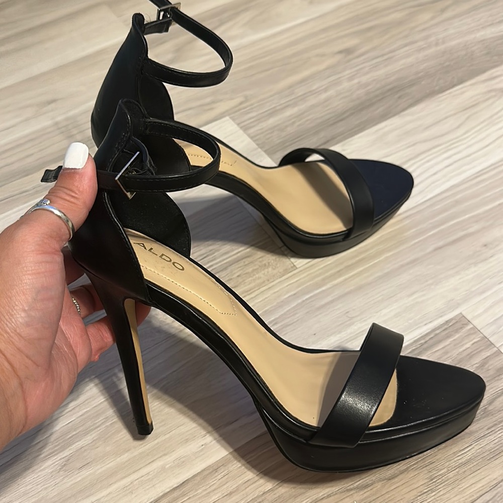 Also heels size 8 worn once